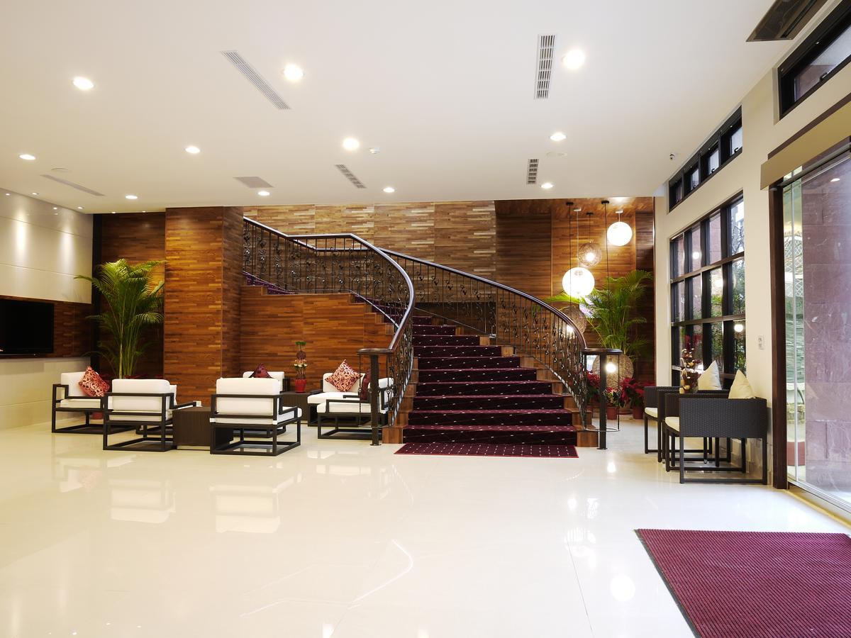 F Hotel - Sanyi Exterior foto